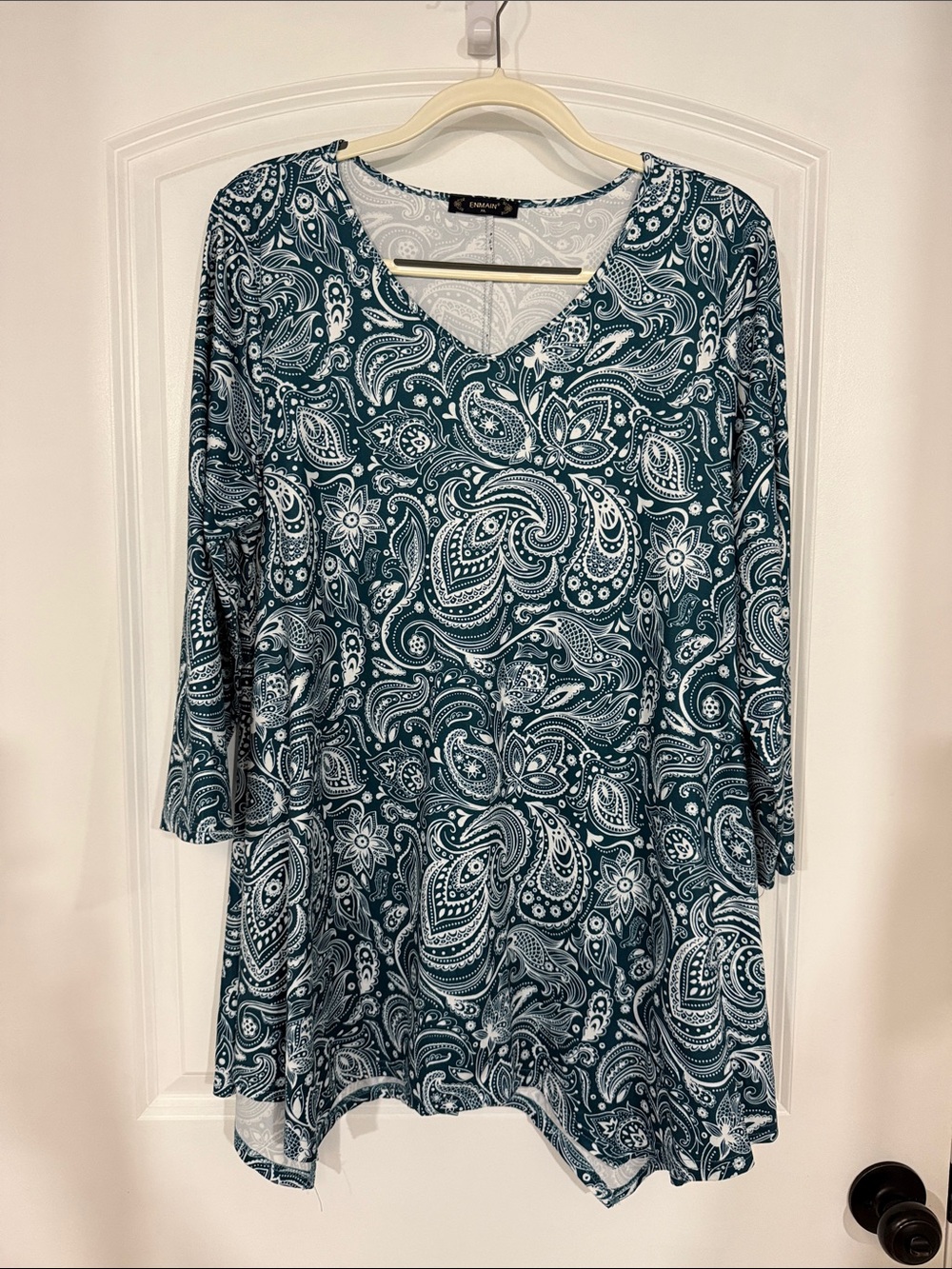 Blue Paisley V-Neck Women's Tunic Top